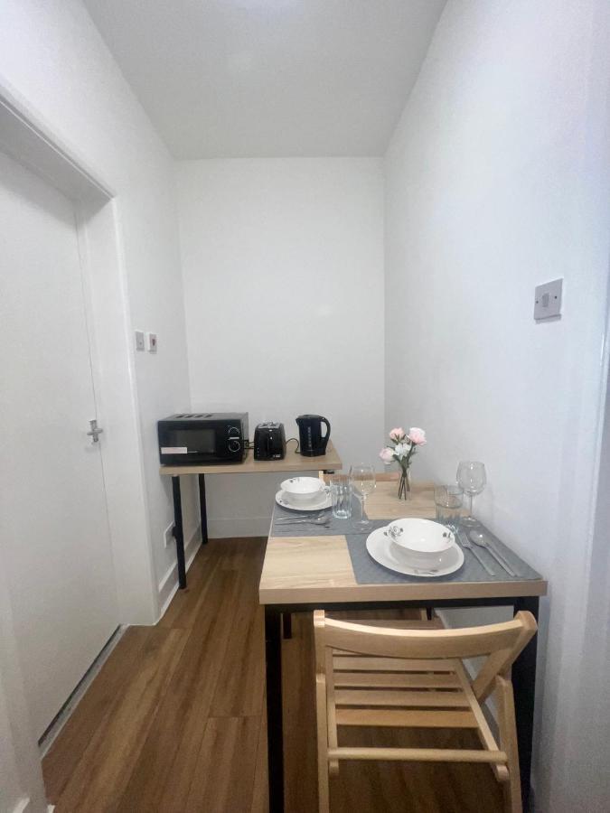 Leisure Studio Flat In Golders Green London Kültér fotó