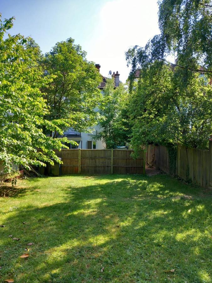 Leisure Studio Flat In Golders Green London Kültér fotó
